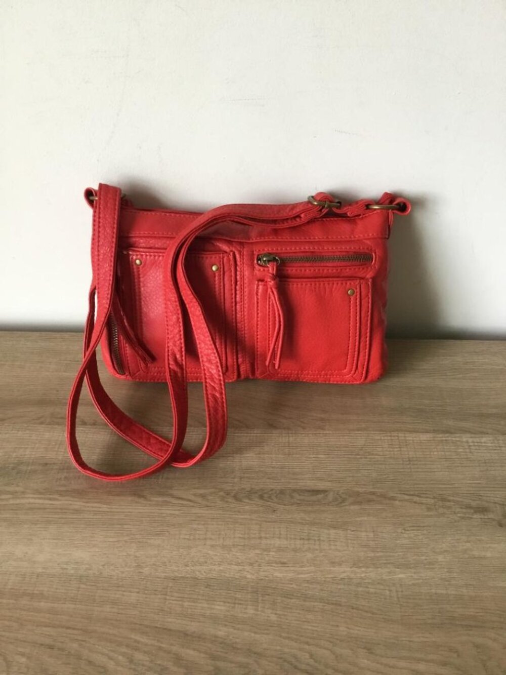 Bueno Red Pebbled Shoulder Crossbody Bag Multi Zip Pockets Purse in Soft Leather